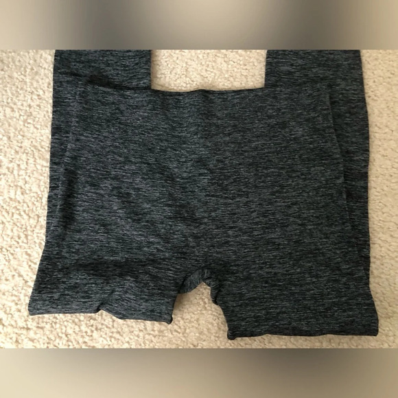 Women’s Leggings Bundle S/M - Picture 6 of 12